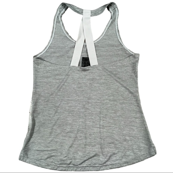 Adidas size Xs light grey silky stretchy scoop neck  curved hem tank top - Picture 5 of 10